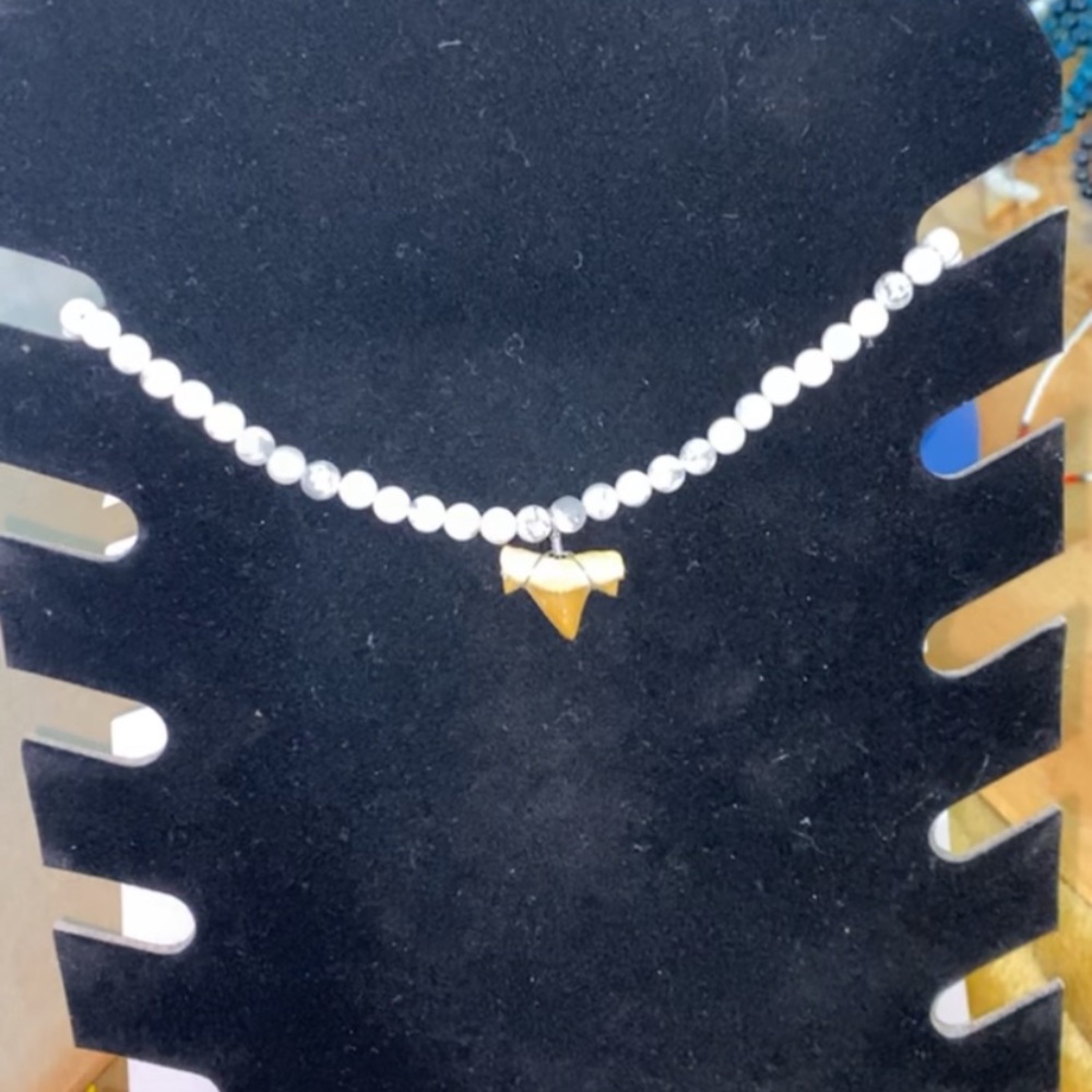 Howlite shark tooth necklace